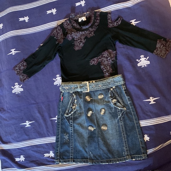 Y2K European Denim Skirt with Matching Belt  S - Picture 9 of 9